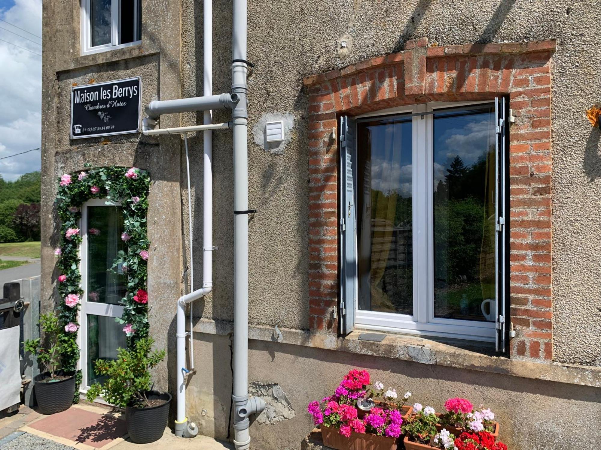 Maison Les Berrys Bourganeuf 外观 照片